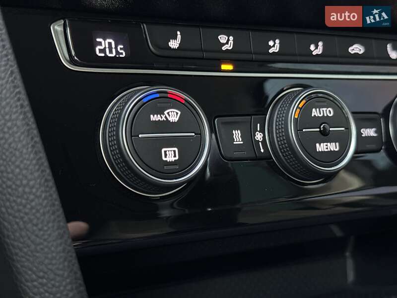 Универсал Volkswagen Passat 2020 в Луцке фото 39 Универсал Volkswagen Passat 2020 в Луцке