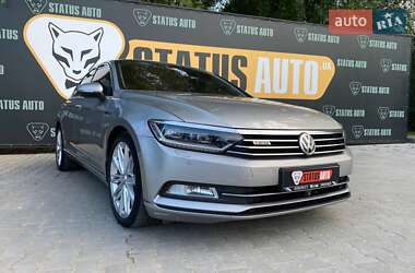Седан Volkswagen Passat 2014 в Хмельницькому