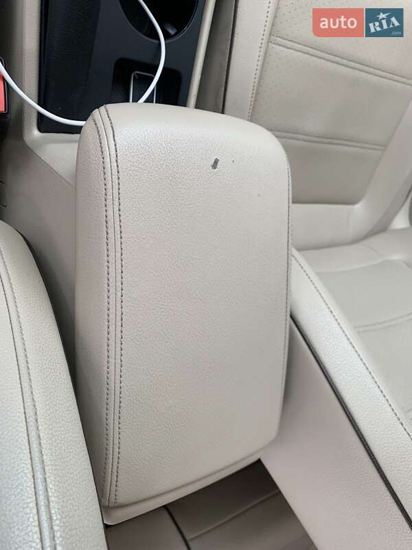 Седан Volkswagen Passat 2017 в Киеве