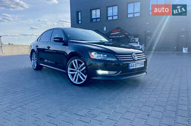 Седан Volkswagen Passat 2014 в Києві
