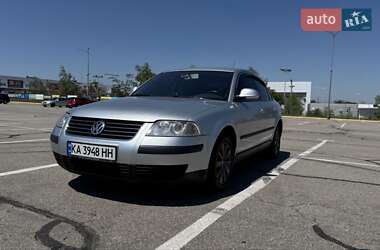Седан Volkswagen Passat 2004 в Запоріжжі