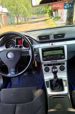 Универсал Volkswagen Passat 2008 в 
