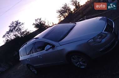 Универсал Volkswagen Passat 2006 в Кривом Озере
