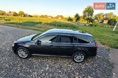 Универсал Volkswagen Passat 2018 в Самборе