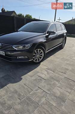 Универсал Volkswagen Passat 2018 в Коломые