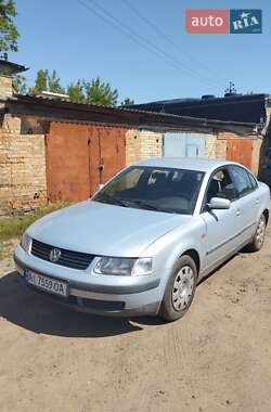 Седан Volkswagen Passat 1997 в Нежине