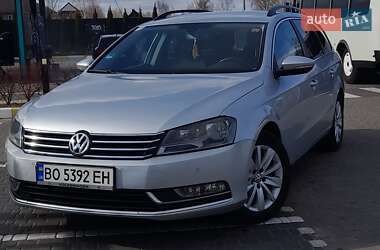 Универсал Volkswagen Passat 2012 в Коростене