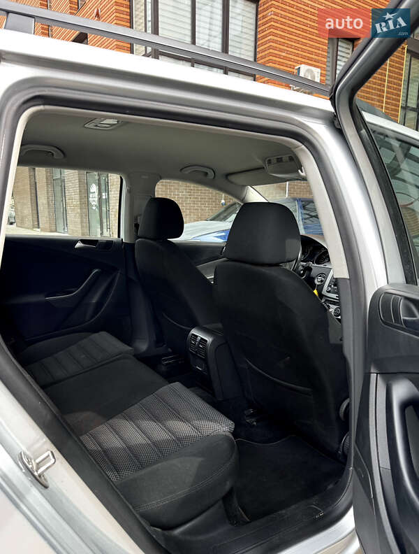 Универсал Volkswagen Passat 2009 в Калуше