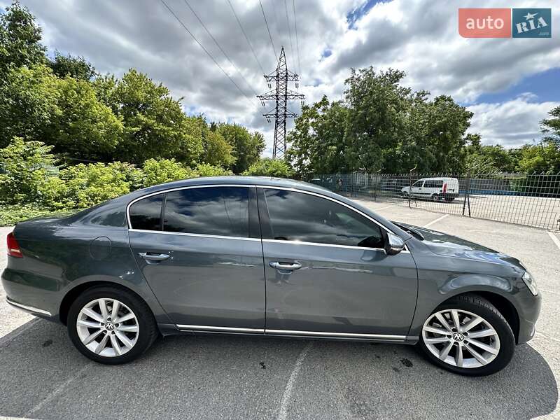 Volkswagen Passat 2012 Volkswagen Passat 2012