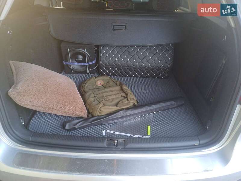 Універсал Volkswagen Passat 2006 в Хмельницькому