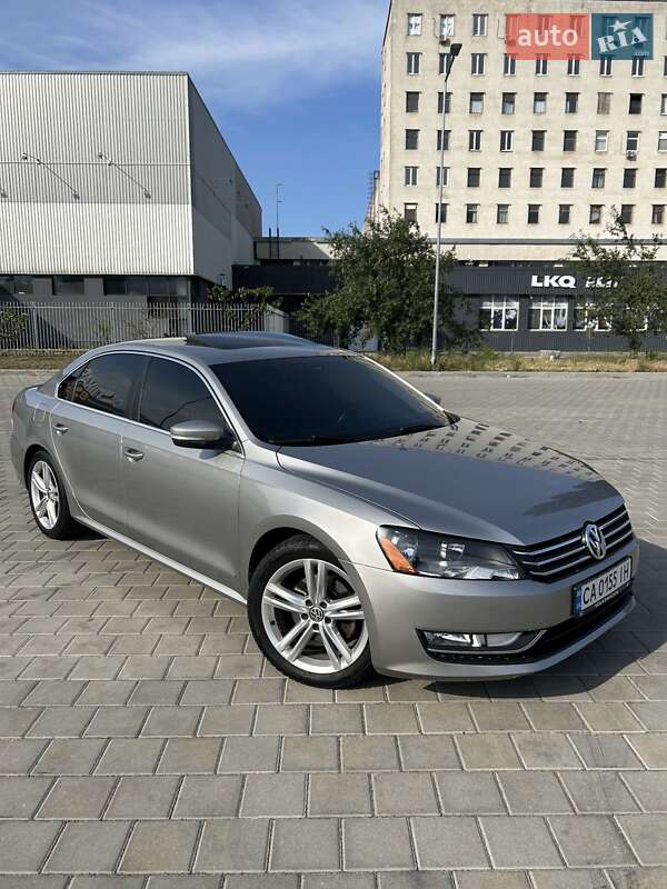 Седан Volkswagen Passat 2012 в Городище