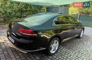 Седан Volkswagen Passat 2017 в Запорожье