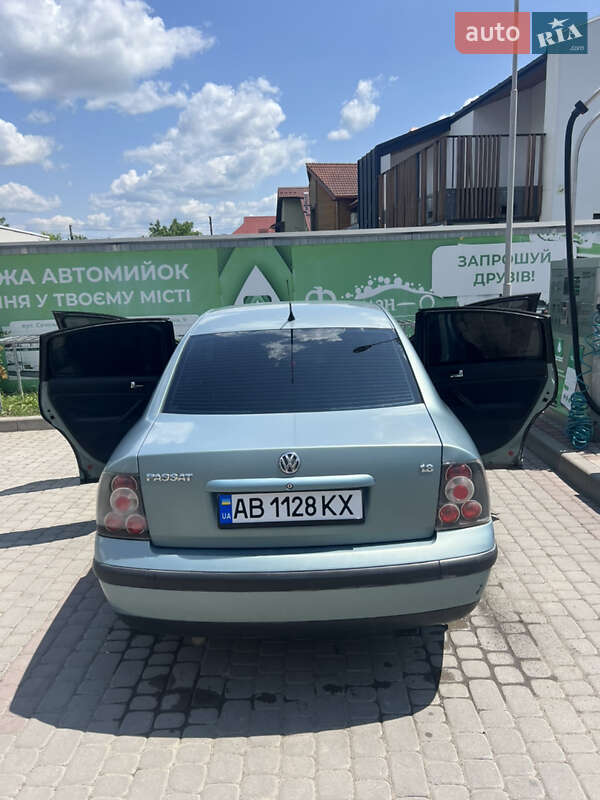 Седан Volkswagen Passat 1998 в Івано-Франківську