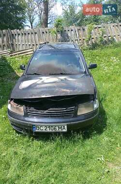 Універсал Volkswagen Passat 1998 в Турці