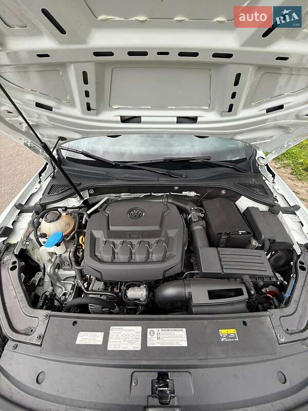 Седан Volkswagen Passat 2017 в Сумах