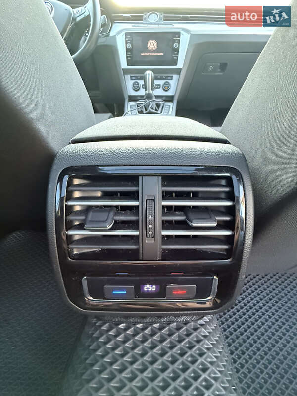 Универсал Volkswagen Passat 2018 в Виннице