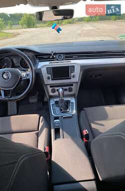 Универсал Volkswagen Passat 2015 в 