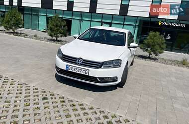 Седан Volkswagen Passat 2011 в Хмельницком