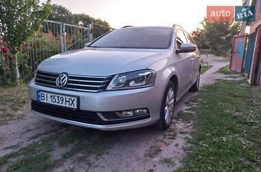 Універсал Volkswagen Passat 2012 в Кременчуці