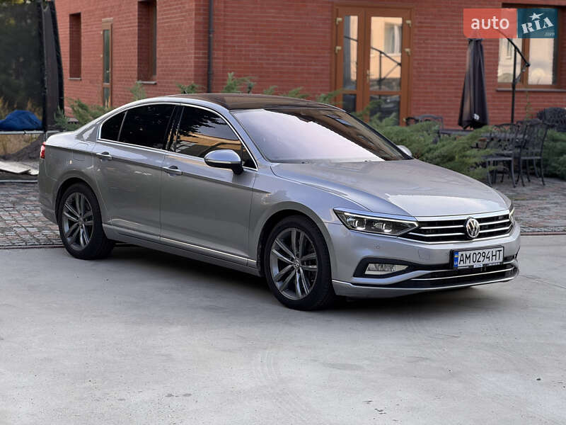 Універсал Volkswagen Passat 2019 в Коростені