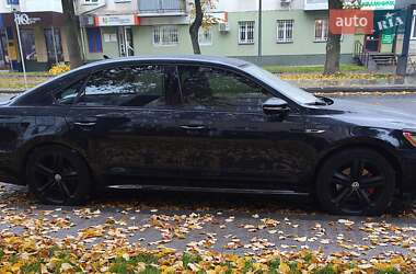 Седан Volkswagen Passat 2018 в Луцьку