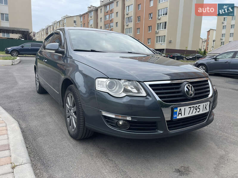 Volkswagen Passat 2010
