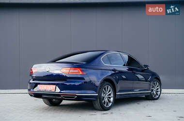 Седан Volkswagen Passat 2018 в Тернополі