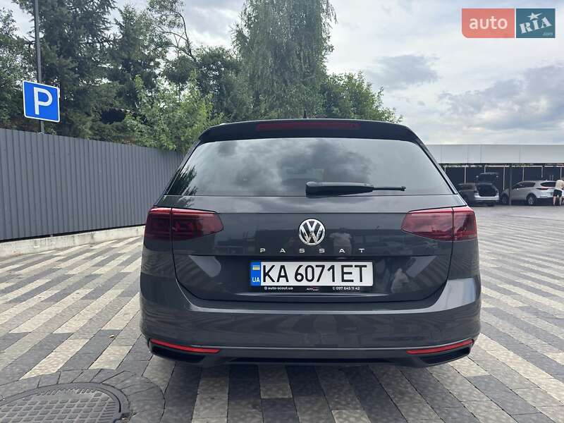 Универсал Volkswagen Passat 2019 в Ужгороде