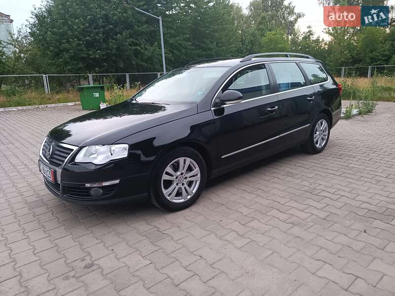Универсал Volkswagen Passat 2010 в Луцке