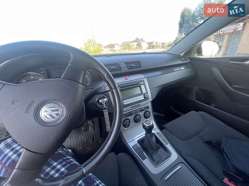 Універсал Volkswagen Passat 2006 в Івано-Франківську фото 3 Універсал Volkswagen Passat 2006 в Івано-Франківську
