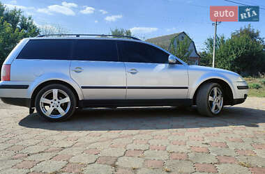 Універсал Volkswagen Passat 2004 в Києві