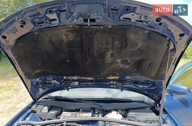 Седан Volkswagen Passat 2000 в 