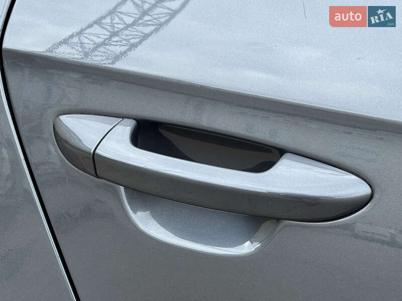 Универсал Volkswagen Passat 2009 в Луцке
