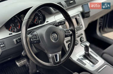 Универсал Volkswagen Passat 2009 в 