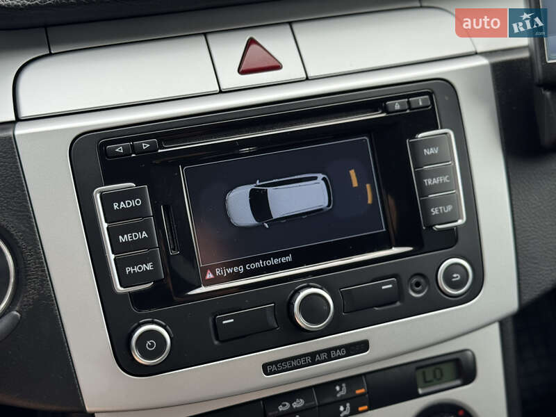 Универсал Volkswagen Passat 2009 в Луцке