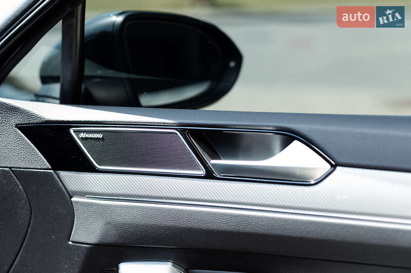 Універсал Volkswagen Passat 2019 в Києві