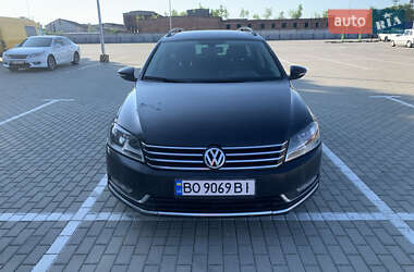 Універсал Volkswagen Passat 2012 в Тернополі