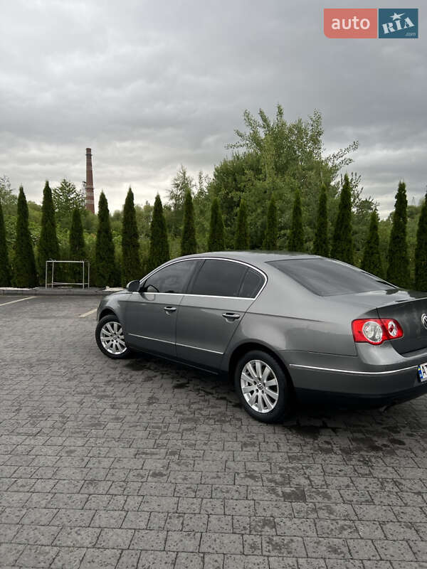 Седан Volkswagen Passat 2005 в Надворной фото 9 Седан Volkswagen Passat 2005 в Надворной