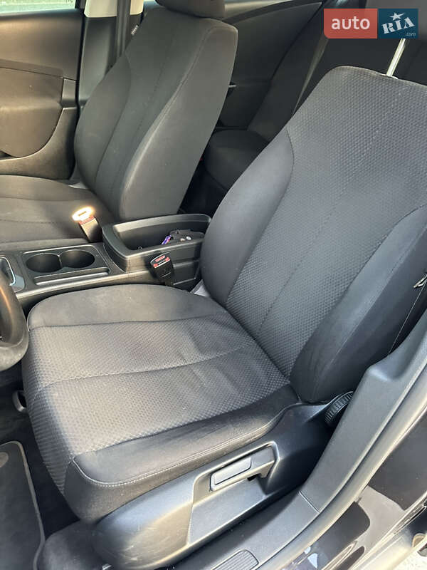 Седан Volkswagen Passat 2008 в Києві