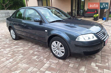 Седан Volkswagen Passat 2001 в Вінниці