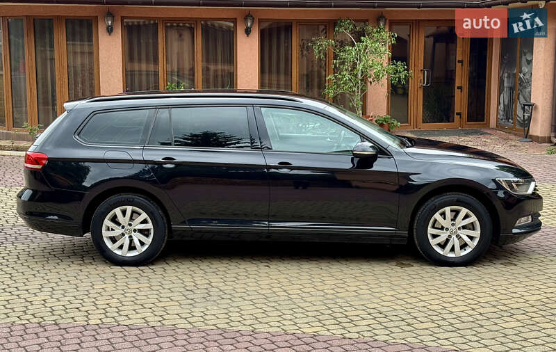 Универсал Volkswagen Passat 2017 в Мукачево