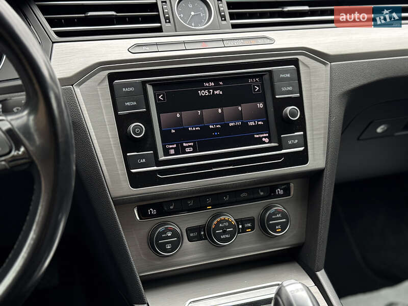 Универсал Volkswagen Passat 2017 в Мукачево