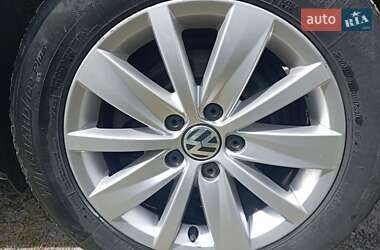 Универсал Volkswagen Passat 2014 в 