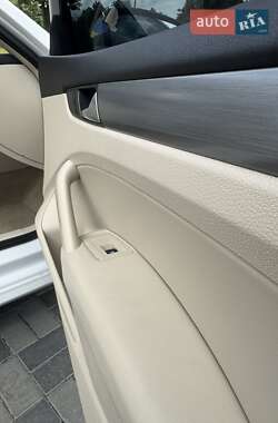 Седан Volkswagen Passat 2014 в 