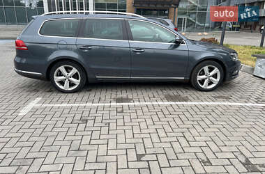 Универсал Volkswagen Passat 2011 в 