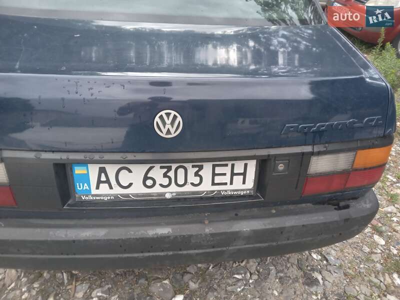 Volkswagen Passat 1992