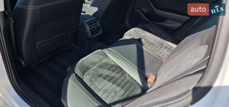 Універсал Volkswagen Passat 2016 в Нововолинську