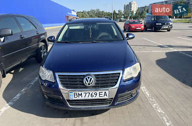 Універсал Volkswagen Passat 2005 в Сумах