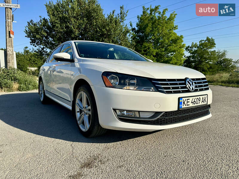 Седан Volkswagen Passat 2012 в Днепре фото 7 Седан Volkswagen Passat 2012 в Днепре