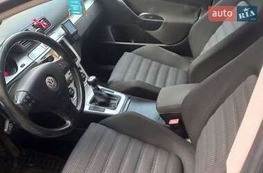 Універсал Volkswagen Passat 2008 в 